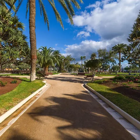 Apartment Townhouse In Palmas Near Playa Alcaravaneras *