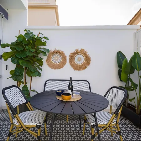 Apartment Townhouse In Palmas Near Playa Alcaravaneras Las Palmas de Gran Canaria