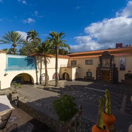 Townhouse In Palmas Near Playa Alcaravaneras Apartment Las Palmas de Gran Canaria