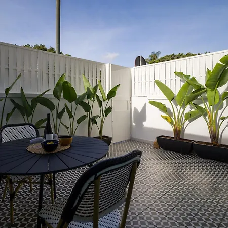 Apartment Townhouse In Palmas Near Playa Alcaravaneras Las Palmas de Gran Canaria