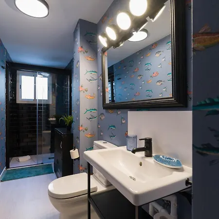 Townhouse In Palmas Near Playa Alcaravaneras
