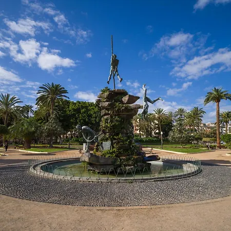 Townhouse In Palmas Near Playa Alcaravaneras Apartment Las Palmas de Gran Canaria