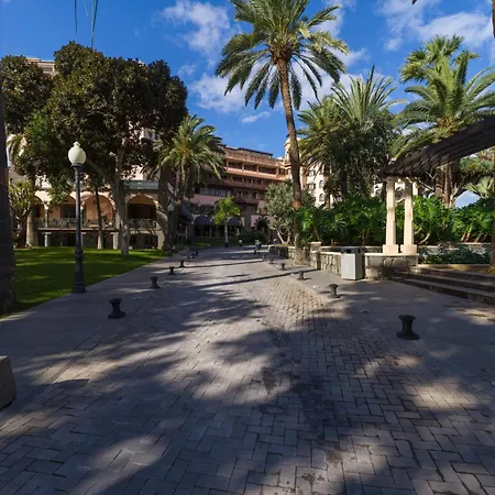 Townhouse In Palmas Near Playa Alcaravaneras Las Palmas de Gran Canaria
